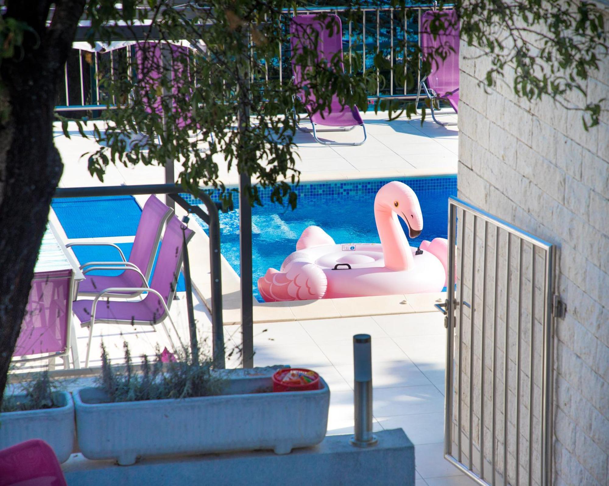 Villa Pinky And Superior Trogir Seget Vranjica Exterior foto